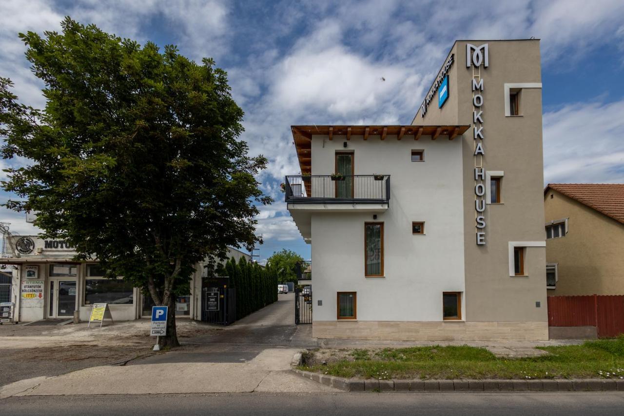 Bed and Breakfast Mokka House Panzio Мішкольц Екстер'єр фото