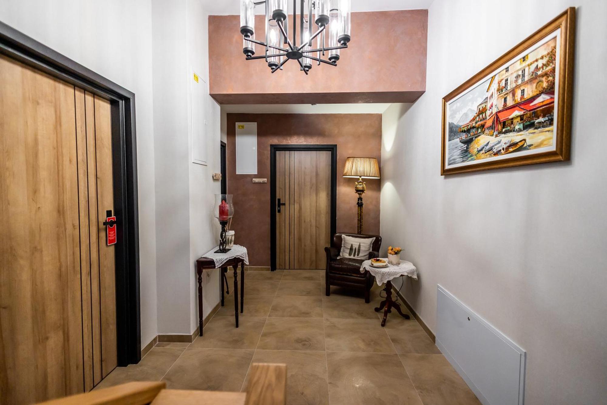 Bed and Breakfast Mokka House Panzio Мішкольц Екстер'єр фото