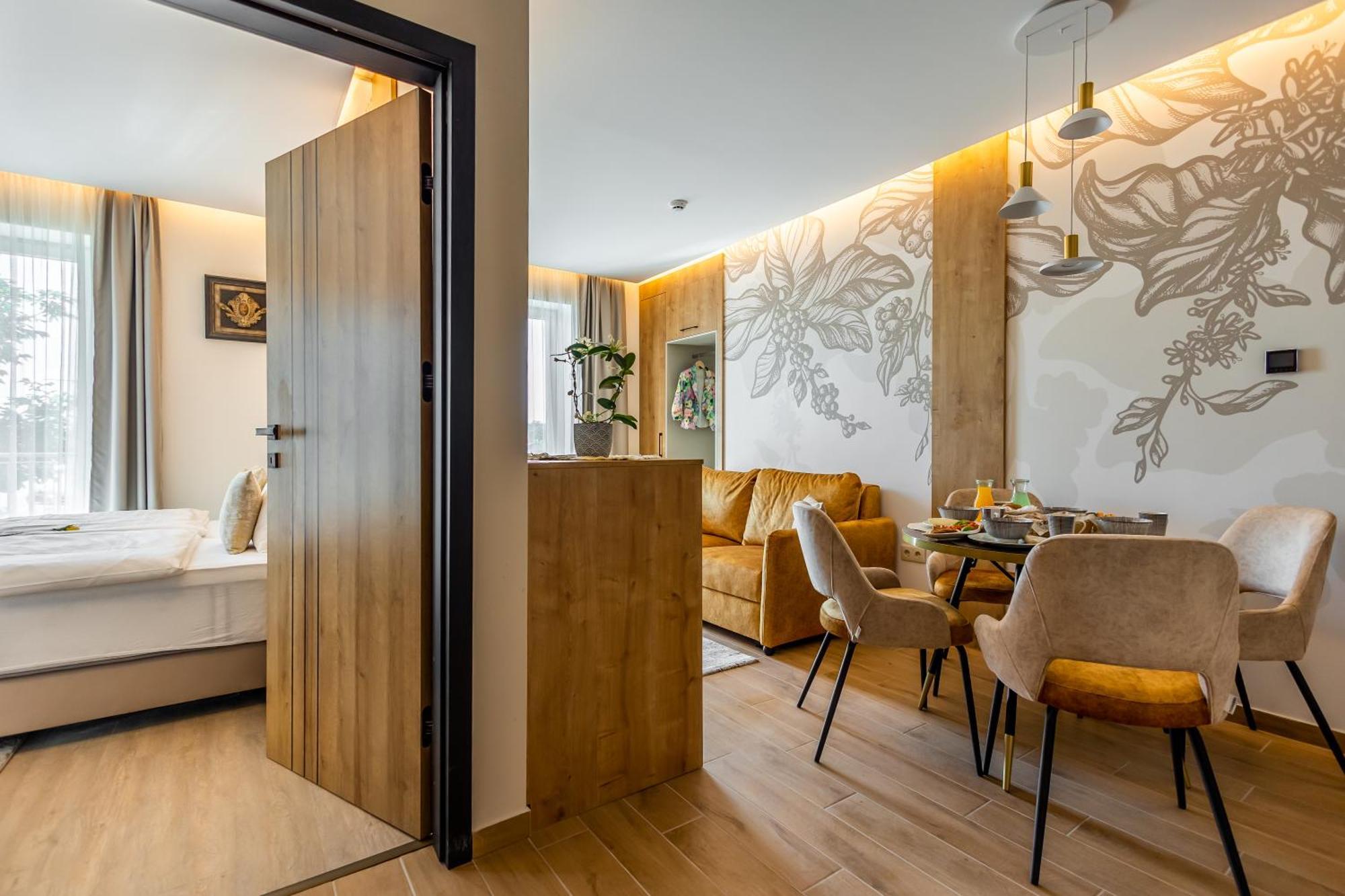 Bed and Breakfast Mokka House Panzio Мішкольц Екстер'єр фото
