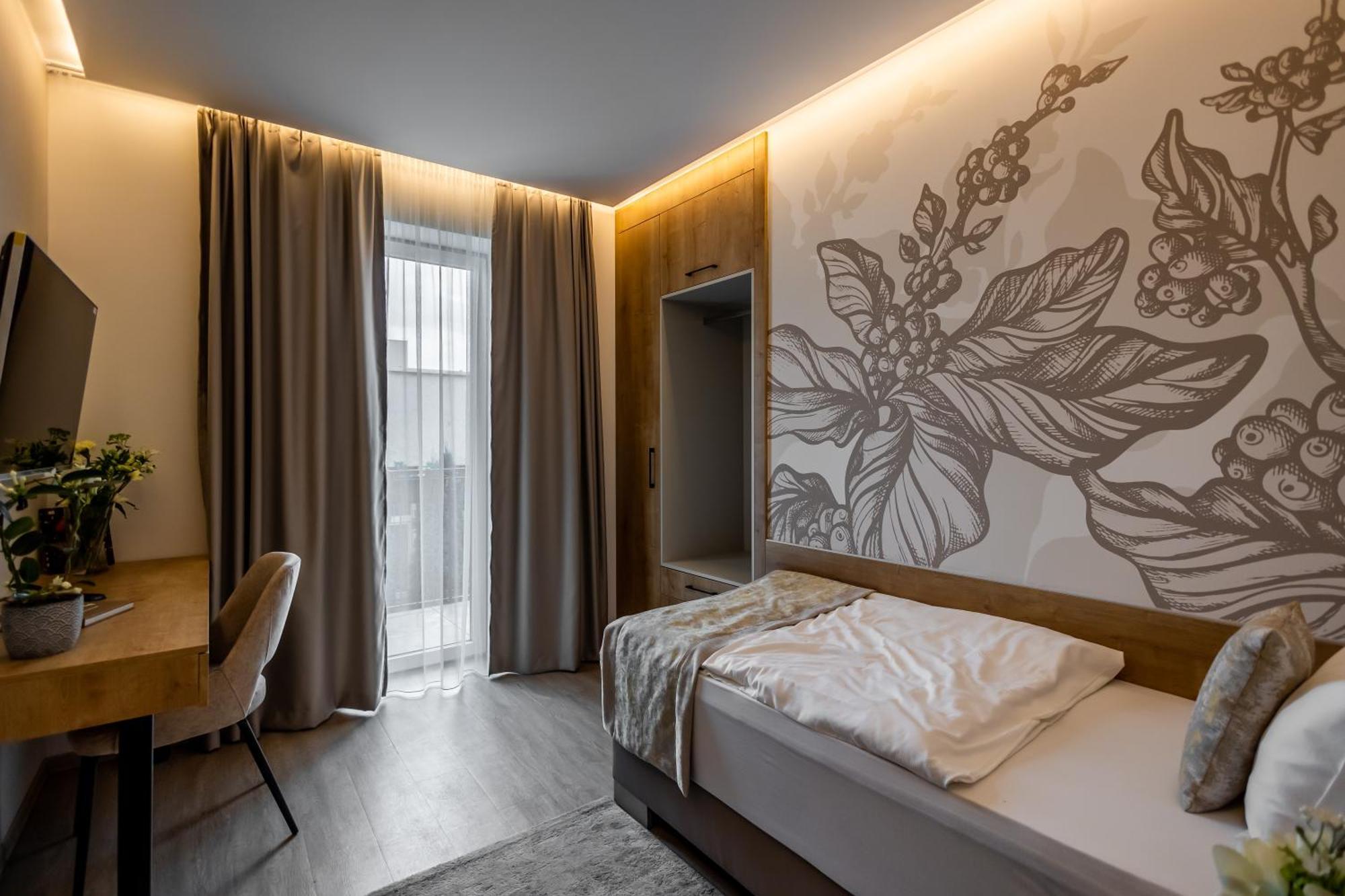 Bed and Breakfast Mokka House Panzio Мішкольц Екстер'єр фото